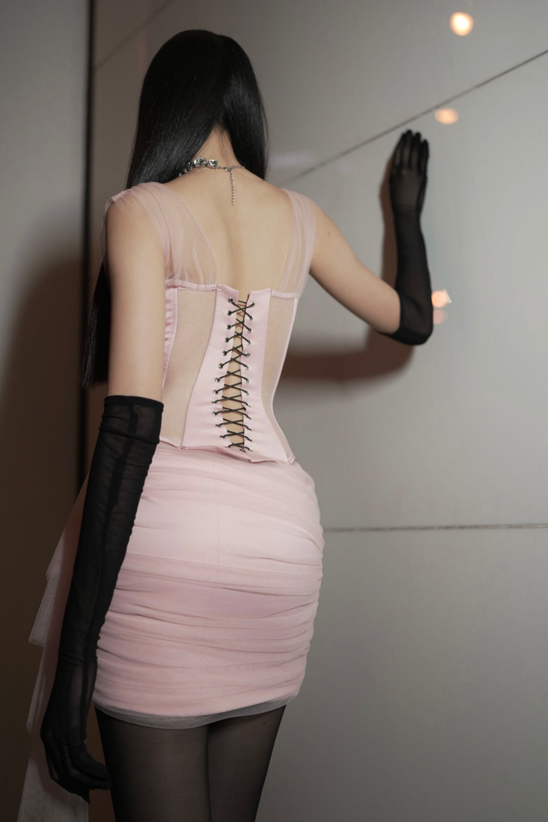 ROSE EMBROIDERED MESH CORSET